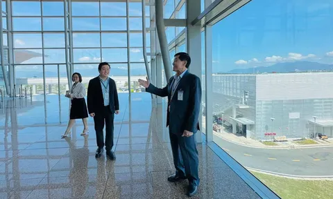 "Thuyền trưởng" Johnathan Hạnh Nguyễn với sự tăng trưởng của Nhà ga Quốc tế Cam Ranh