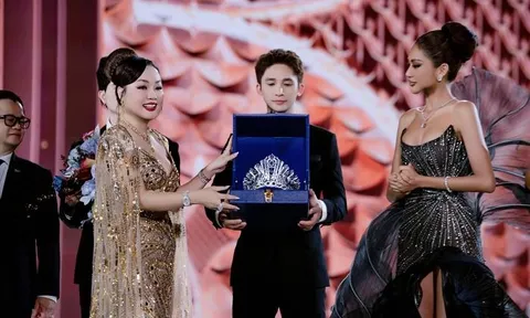 Hoa hậu Hoàng Thanh Nga ghi dấu ấn phong cách sang trọng, lộng lẫy tại chuỗi sự kiện