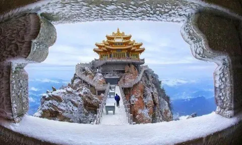 Cảnh sắc thần tiên trên núi Lão Quân: "Không có đẹp nhất, chỉ có đẹp hơn"