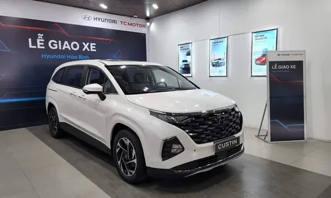 Hyundai Custin xả hàng tồn: Bản giữa giảm 75 triệu, gần rẻ ngang Innova Cross tiêu chuẩn