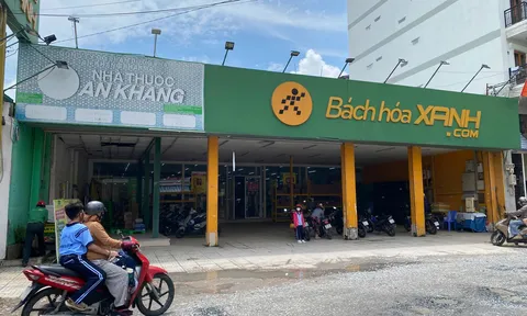 TP.HCM: Công an vào cuộc vụ Bách Hóa Xanh bán xúc xích mốc, hết hạn cho khách